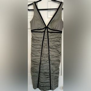 Nicole Miller Collection sleeveless ruched dress in gray with black trim